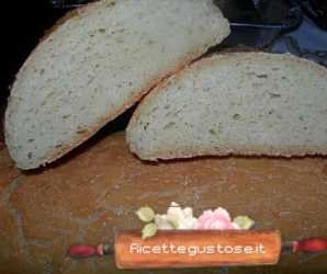 pane con farina rimacinata ricetta