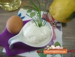 maionese aromatizzata alle olive ricetta