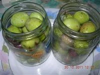 olive verdi in salamoia immagine 2
