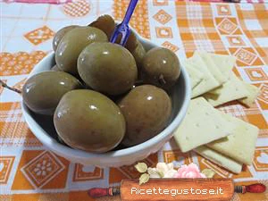 olive verdi in salamoia ricetta