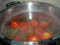salsa di pomodori pronta immagine 2