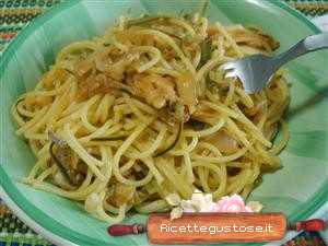 spaghetti calamari e zucchine