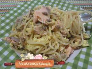 spaghetti carbonara di mare ricetta