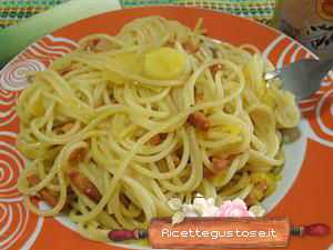 spaghetti veloci porri pancetta