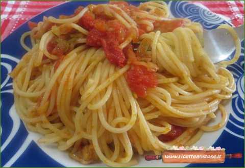spaghetti zucchine pomodorini