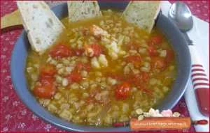 zuppa farro gamberoni ricetta