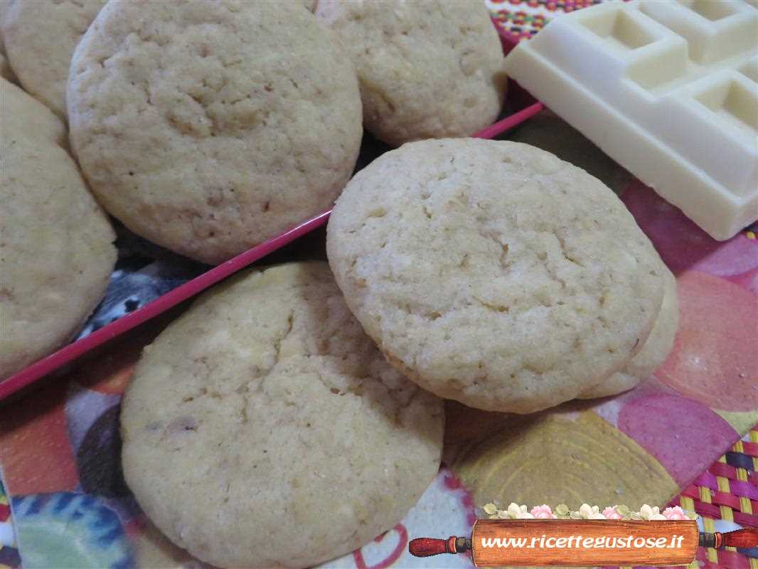 Biscotti Al Cioccolato Bianco