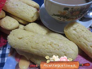 biscotti al latte