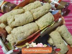 biscotti mosto e spezie ricetta