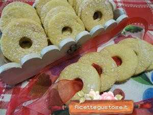 Biscotti al limone e farina di mais