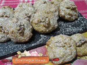 Biscotti al miele e noci