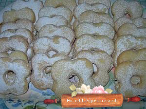 Canestrelli alle mandorle