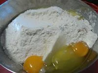 cantucci alle mandorle immagine 1