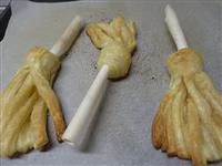 Scopette della befana pasta sfoglia e mikado foto6