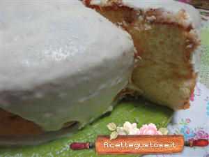 Chiffon cake al maraschino e crema ganache al cioccolato bianco