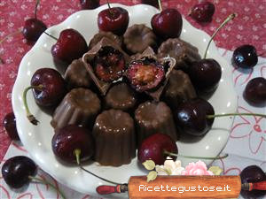 cioccolatini con ciliegie