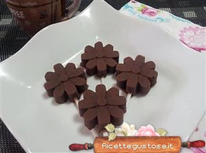 cake pops frutti rossi torta moretta ricetta
