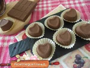 cioccolatini a cuore nutella e nocciole