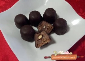 cioccolatini nocciole al miele madeira cake ricetta