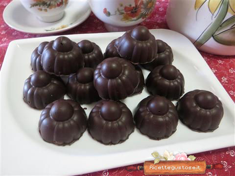 cioccolatini simil baci perugina