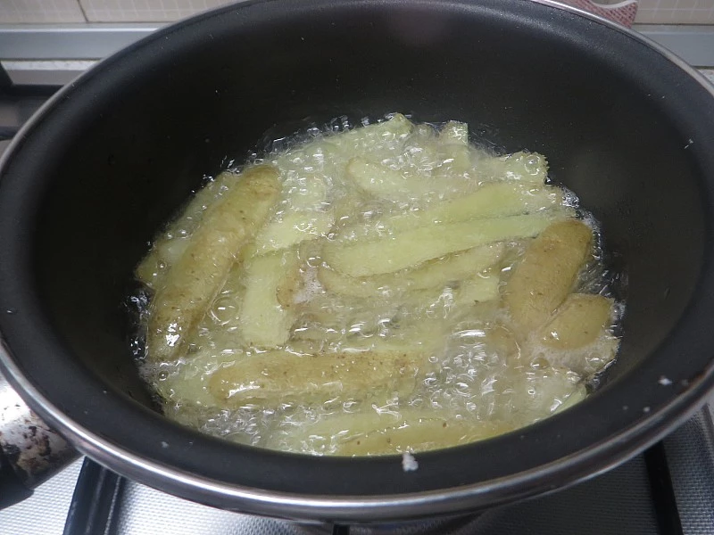 3 immagine bucce di patate fritte