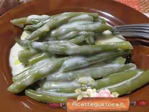 ricetta fagiolini filanti