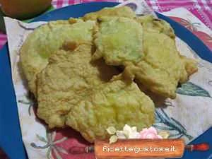 ricetta  zucchine spinose in pastella