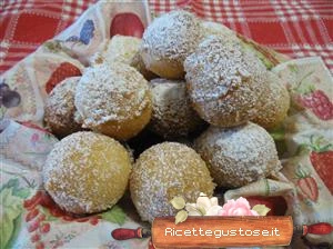 castagnole al cocco ricetta