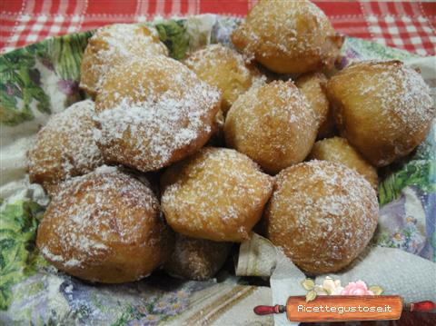 castagnole soffici alle patate