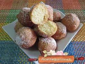 ricetta castagnole soffici ricotta limoncello