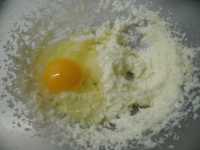 tortelli fritti alle mandorle immagine 2
