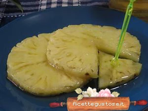 ananas alla fiamma ricetta facile