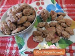ricetta mandorle pralinate facili