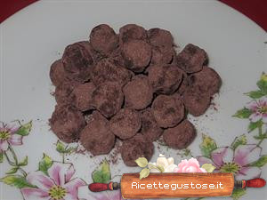 Nocciole ricoperte al cioccolato