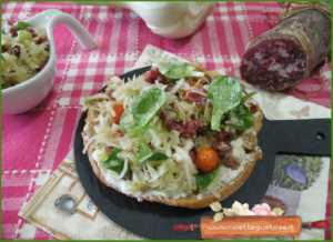 freselle raviggiolo salame di oca e noci rosse