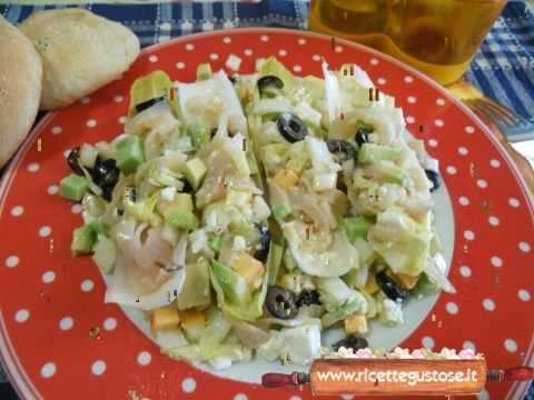Insalata avocado pesce spada affumicato