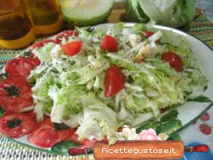 insalata cetrioli barattieri e semi di papavero