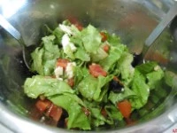 insalata con formaggio fatto in casa immagine 5