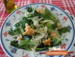 insalata con finocchi erbette e formaggio al peperone crusco ricetta