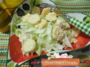insalata lattuga fontina e mortadella