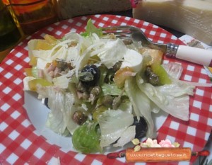 insalata mista pecorino fresco