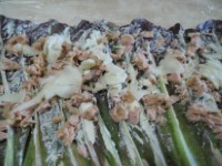 Aggiungere il pecorino a fettine