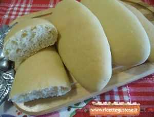 ricetta panini al latte sofficissimi