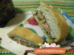 panino borragine sott olio e salmone