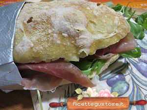 panino prosciutto rucola