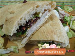 panino insalata e porchetta