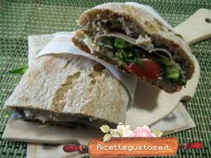 panino integrale alle fave bresaola di maiale ricetta