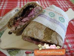 panino pesce spada e germogli bietola rossa ricetta