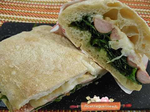 panino wurstel e pecorino alla griglia