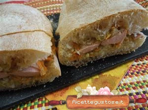panino verdure crude wurstel ricetta